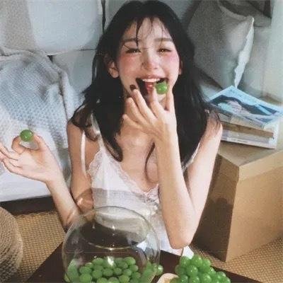 黄文秀